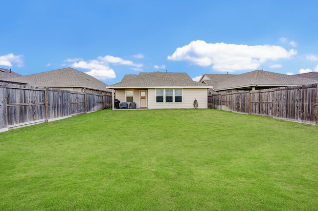 Building Photo - Welcome Home to Jordan Ranch Community