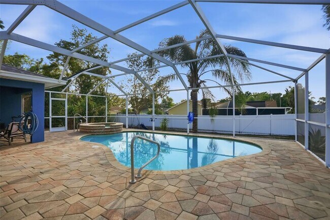 Building Photo - 2263 Deborah Dr