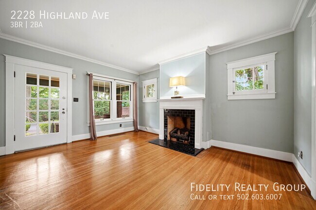 Building Photo - 2228 Highland Ave