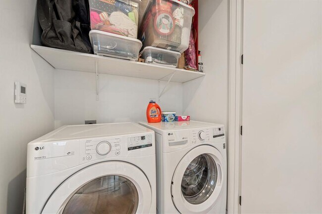 Building Photo - 2509 Durwood St