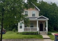 Building Photo - 4 Bedroom, 2 Bath Home available July 2025...