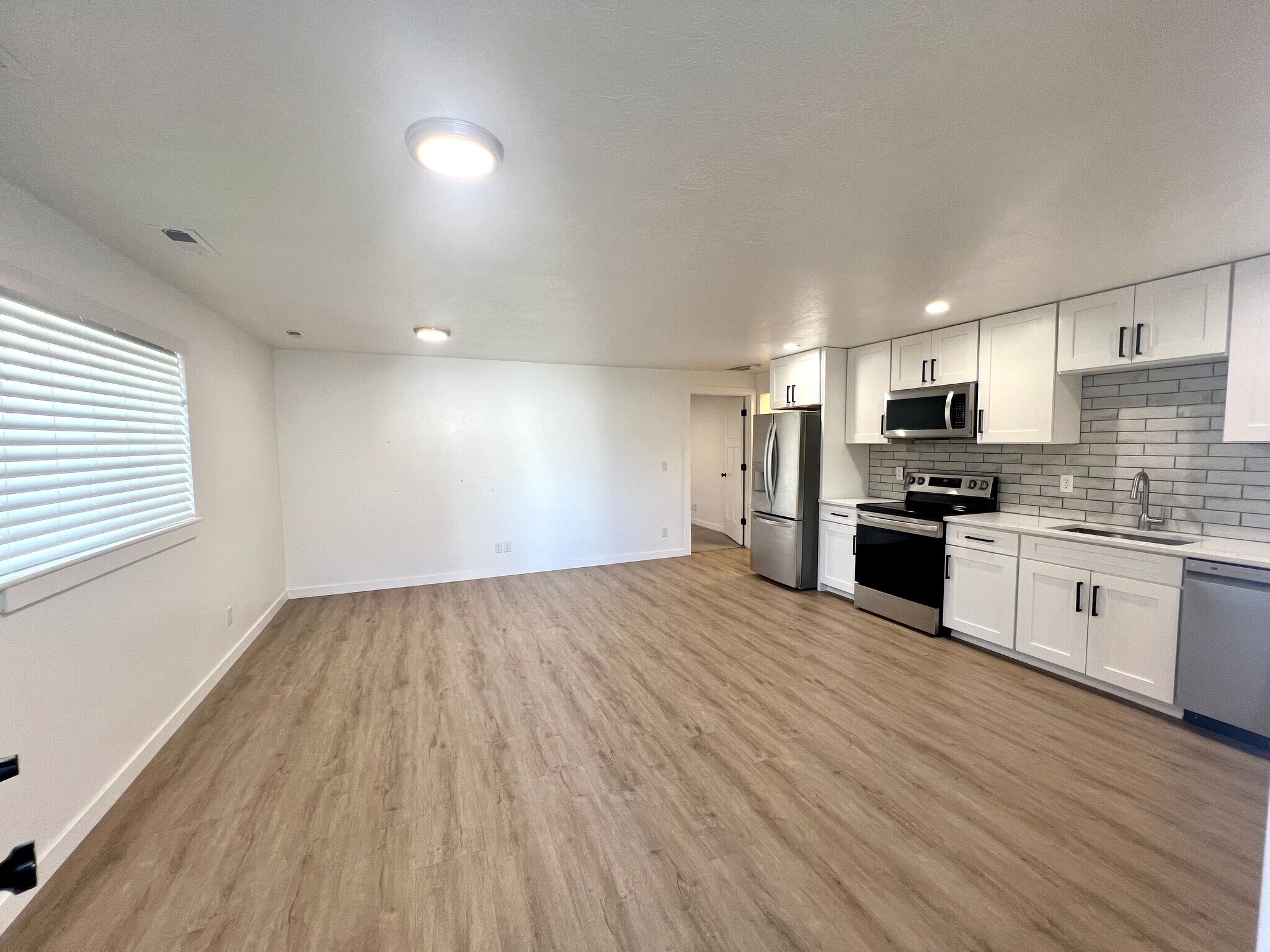 Building Photo - 2566 W 3900 N