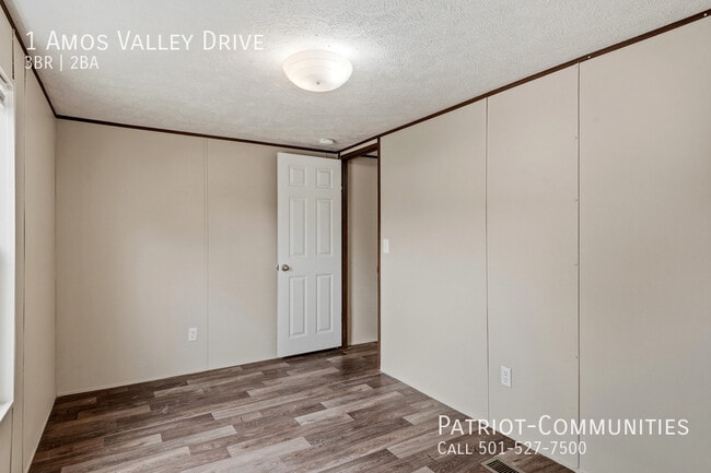 Building Photo - 1 Amos Valley Dr