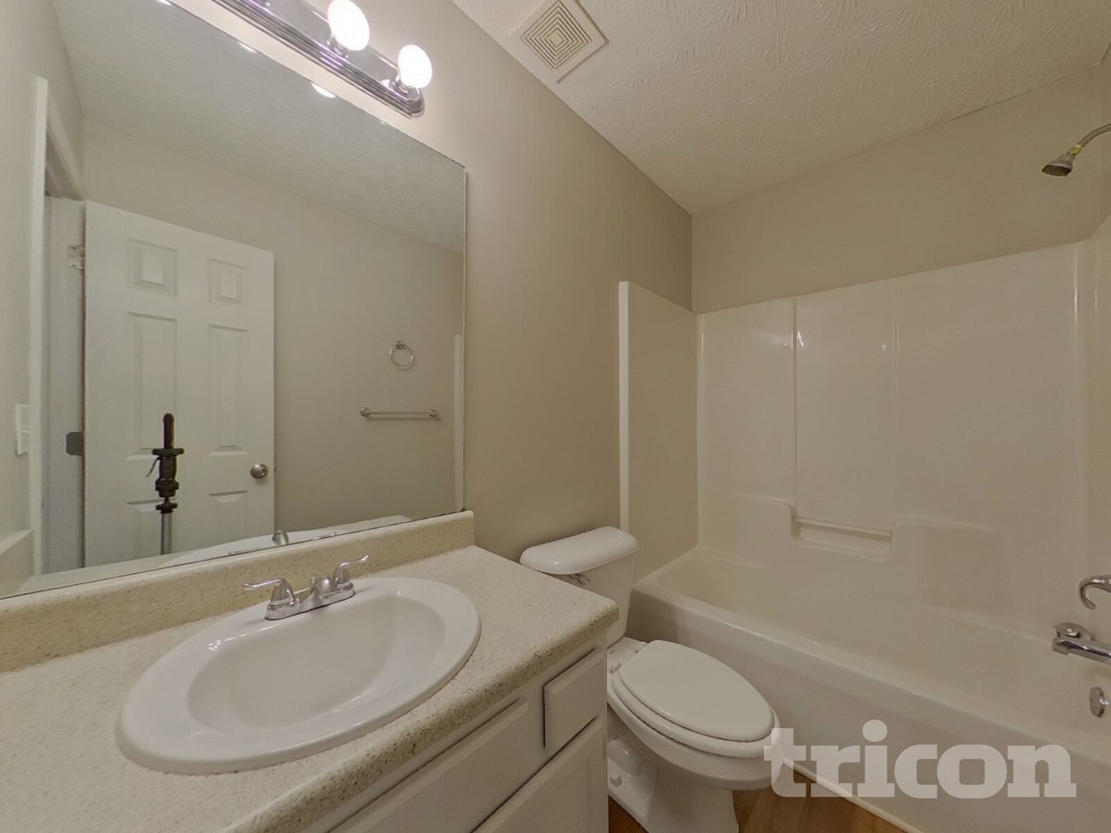 Building Photo - 116 Summer Lake Dr