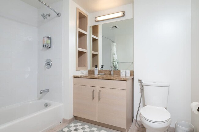 Building Photo - 99 Kneeland St