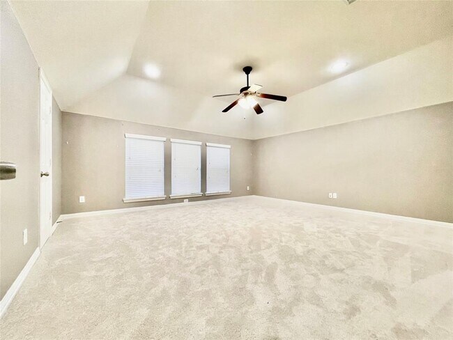 Building Photo - 5527 Custard Apple Trail