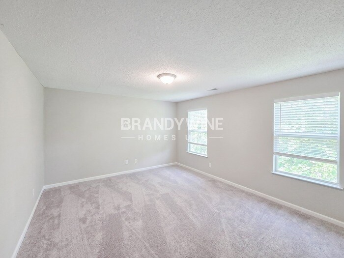 Building Photo - 3075 Pebble Creek Ln