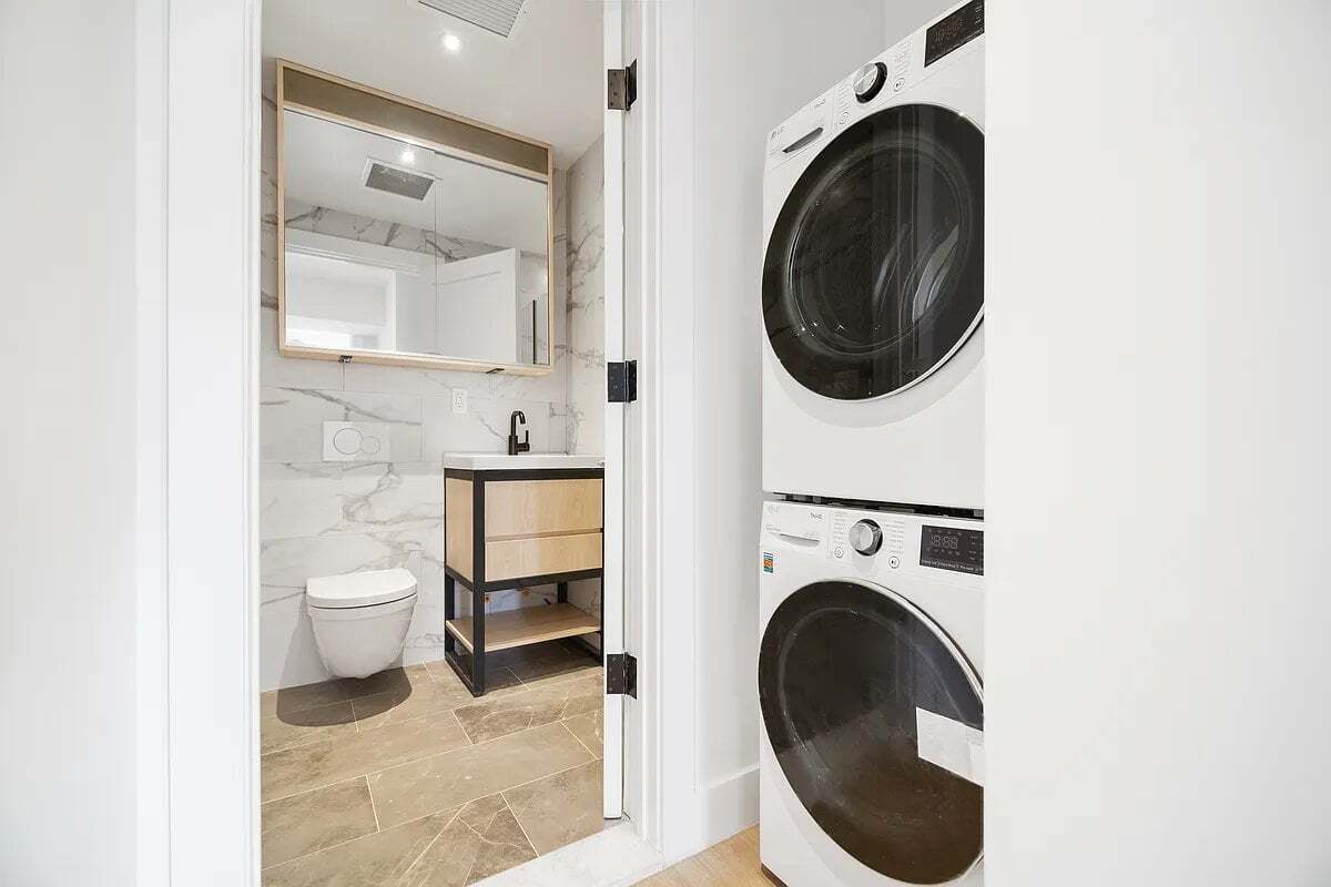 Building Photo - 153 Rivington St