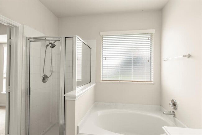 Building Photo - 7211 Desert Oaks Ct