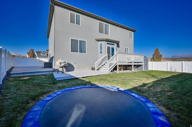 Building Photo - 4112 E Gazelle Run