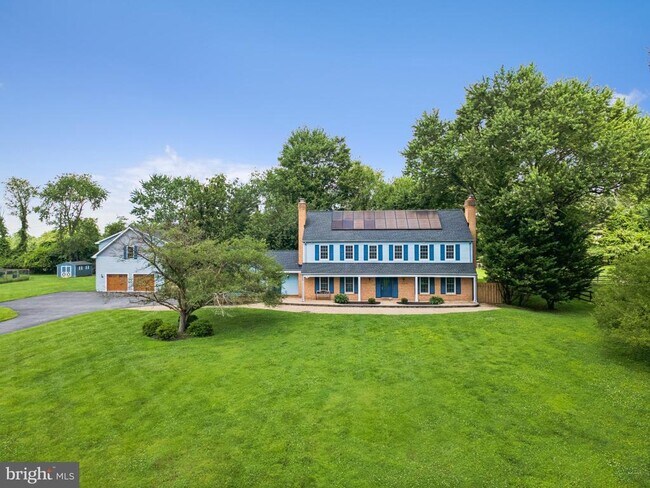 Building Photo - 13204 Lantern Hollow Dr