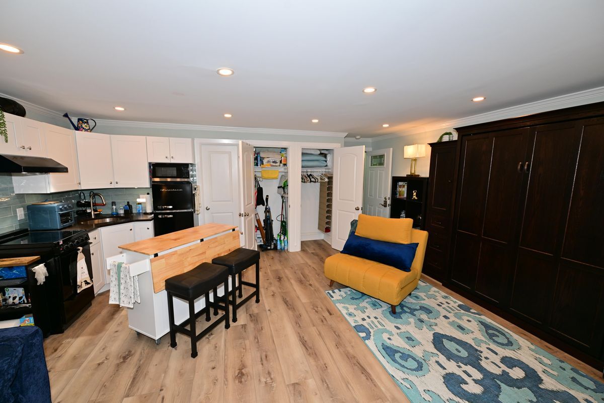 Building Photo - 2447 N 54th St