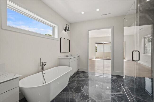 Building Photo - 4903 Braesvalley Dr