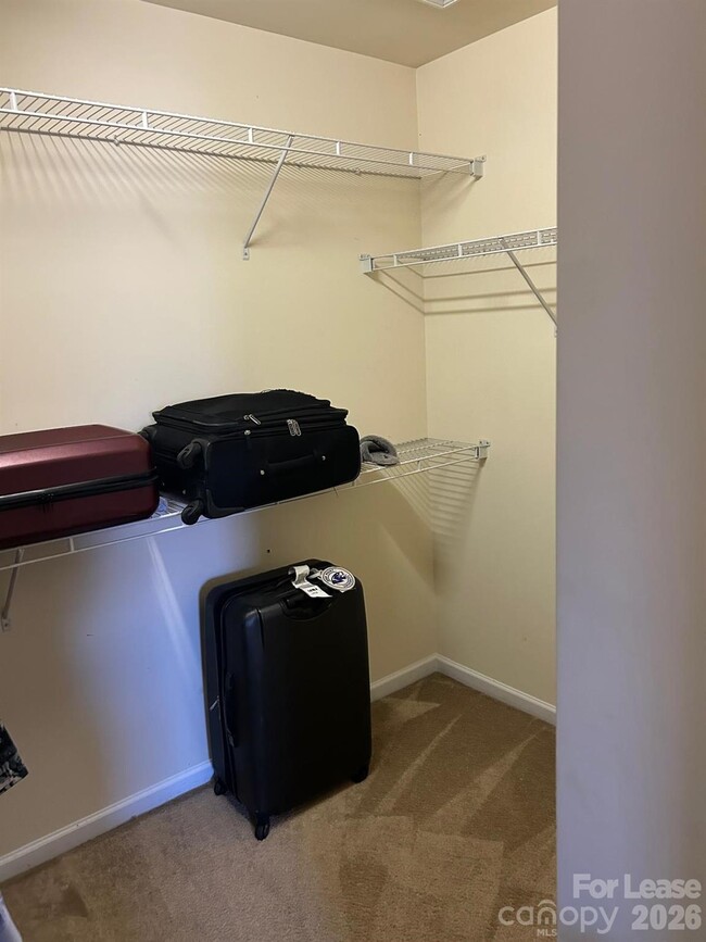 Building Photo - 11661 Coddington Ridge Dr