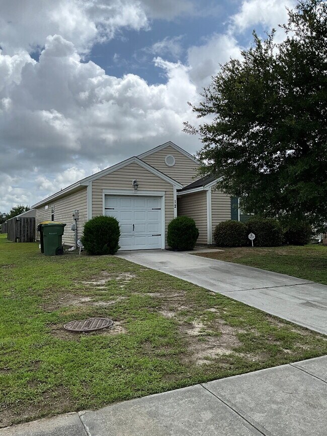 Building Photo - Godley Station Schools