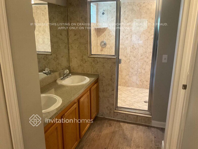 Building Photo - 1503 Blue Heron Ct