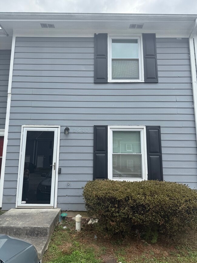 Building Photo - 2640 Evans Mill Dr