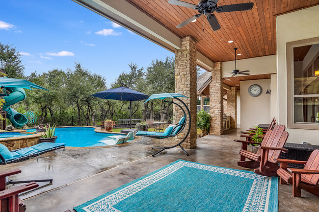 Building Photo - 1194 Vaquero Way