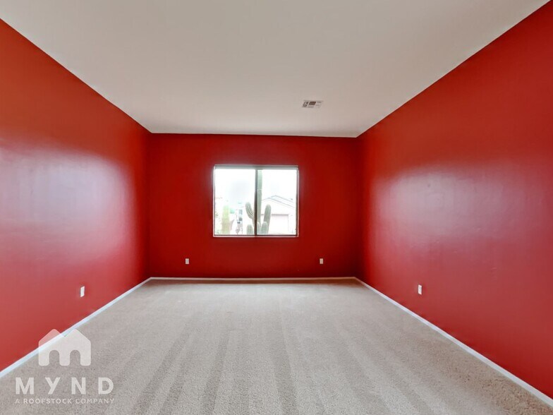Building Photo - 1141 W Tenniel Dr