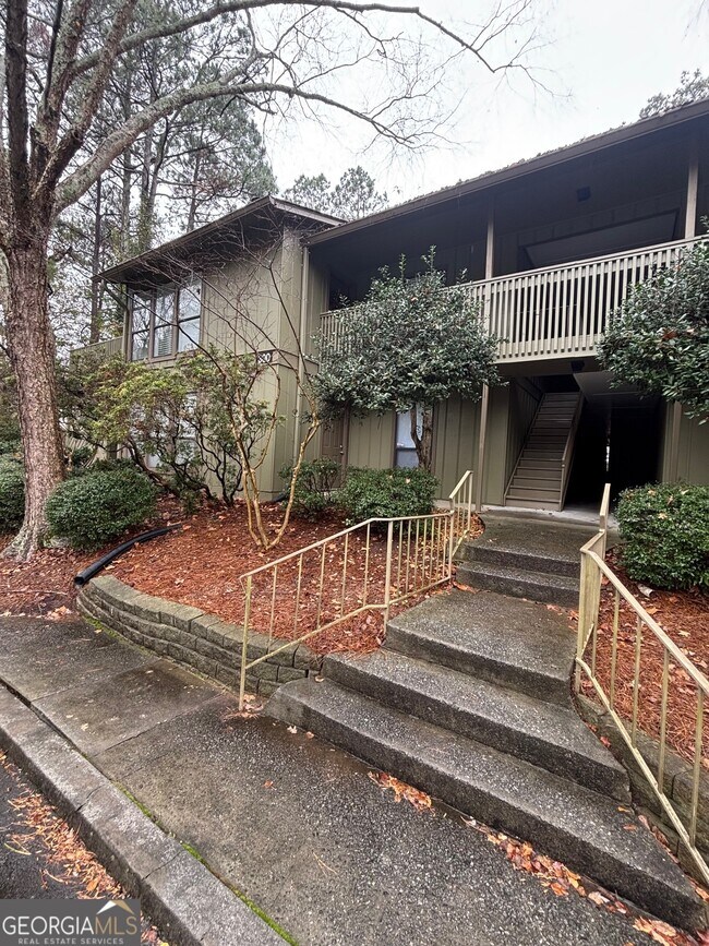 Primary Photo - 301 Dunbar Dr