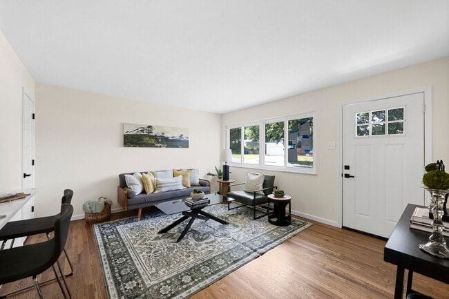 Building Photo - 7944 Lavington Dr