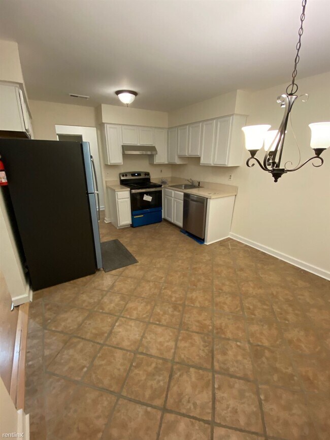 1 br, 1 bath Condo 428 Beachway Avenue 428 Beachway Ave Keansburg