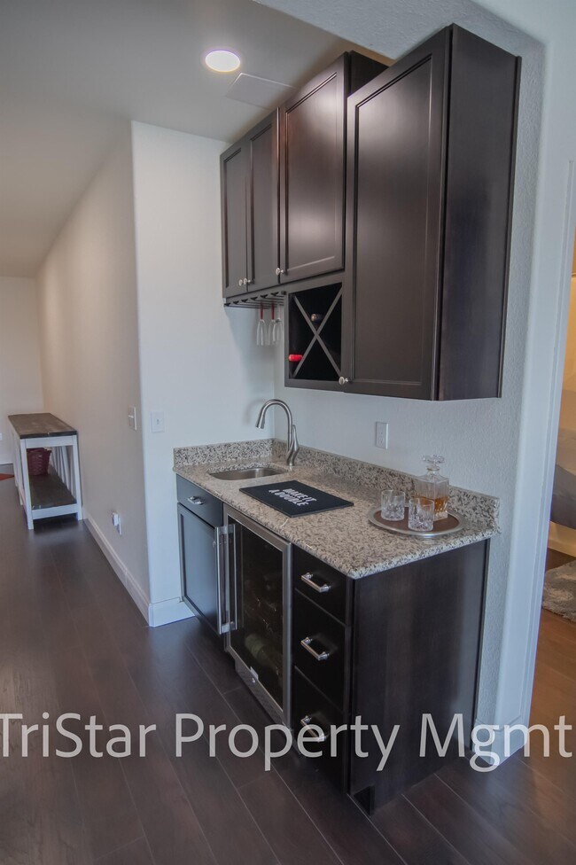 Building Photo - 8329 Plumwood Circle