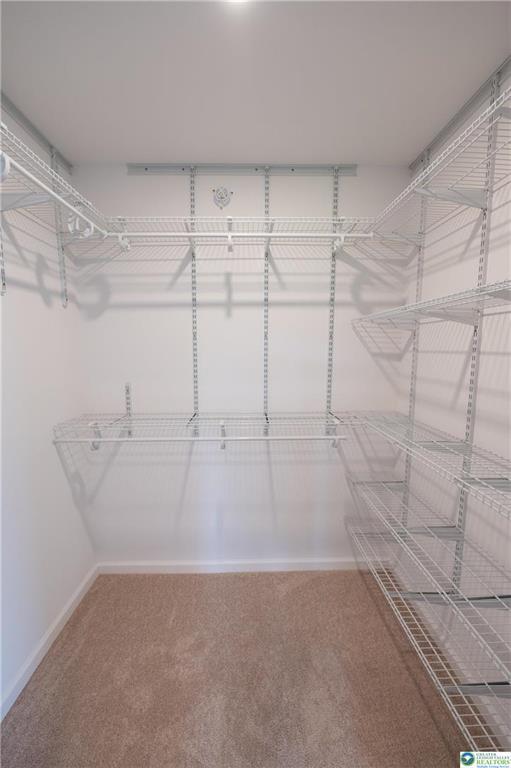 Building Photo - 560 Long St