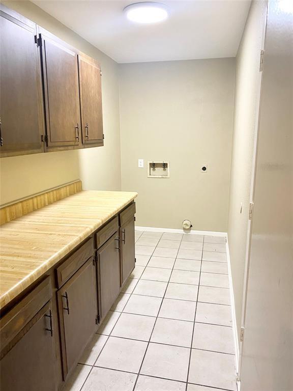 Building Photo - 6129 Silver Leaf Dr