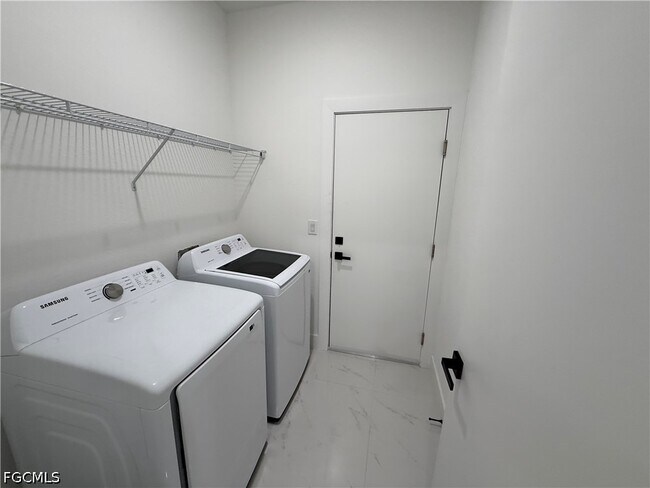 Building Photo - 3201 57th St W