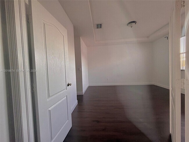 Building Photo - 16336 SW 48th Terrace