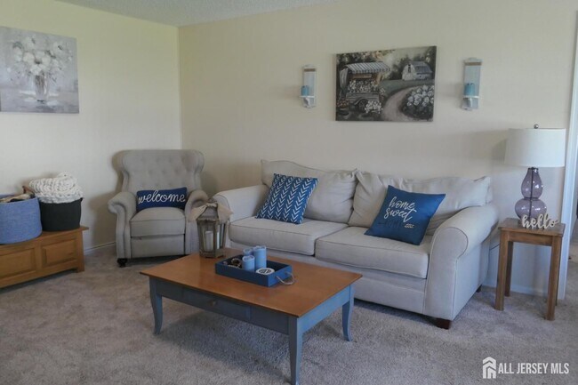 Building Photo - 110 Waterside Blvd