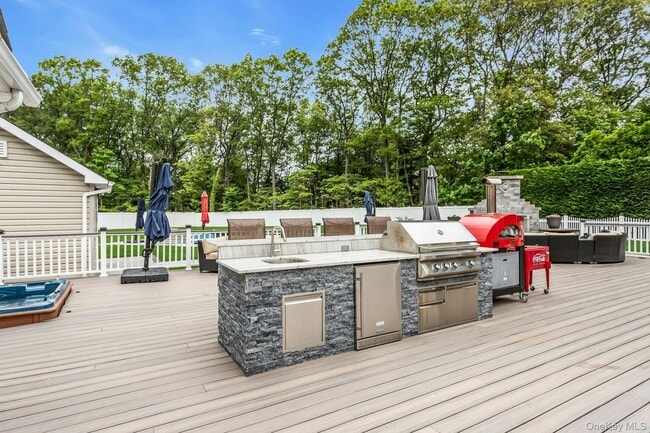 Building Photo - 21 Buttonwood Dr