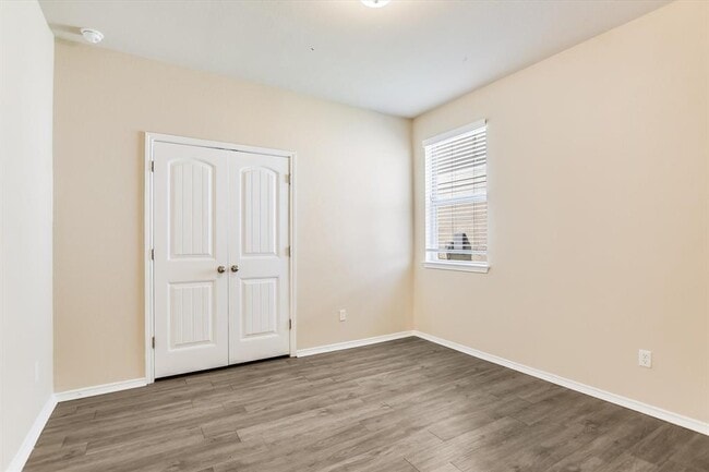 Building Photo - 19216 Kimberlite Dr