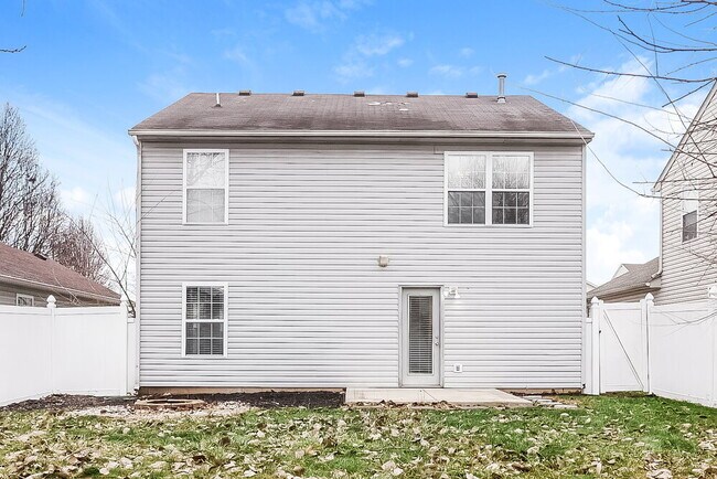 Building Photo - 15469 Fawn Meadow Dr