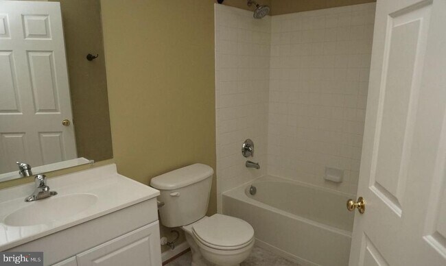 Building Photo - 1469 Fawn Hollow Ln