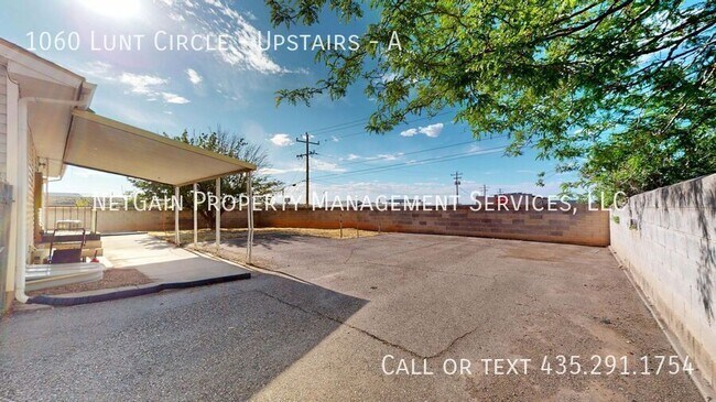 Building Photo - 1060 Lunt Cir