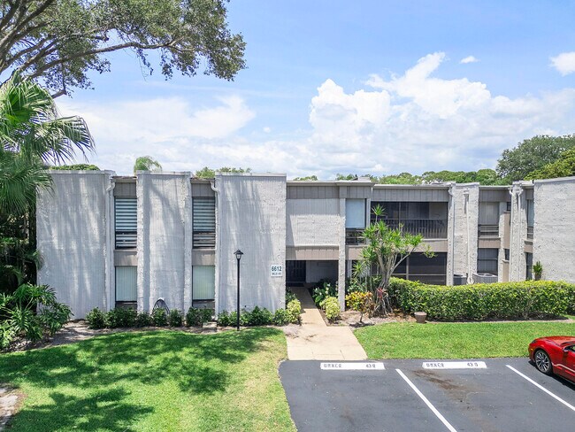 Building Photo - 6612 Spring Bottom Way