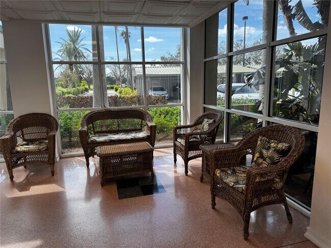 Building Photo - 2320 Terra Ceia Bay Blvd
