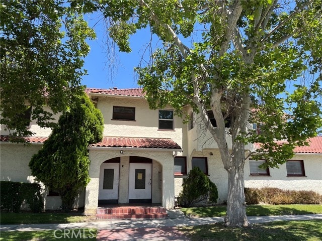 Building Photo - 404 N 7th St