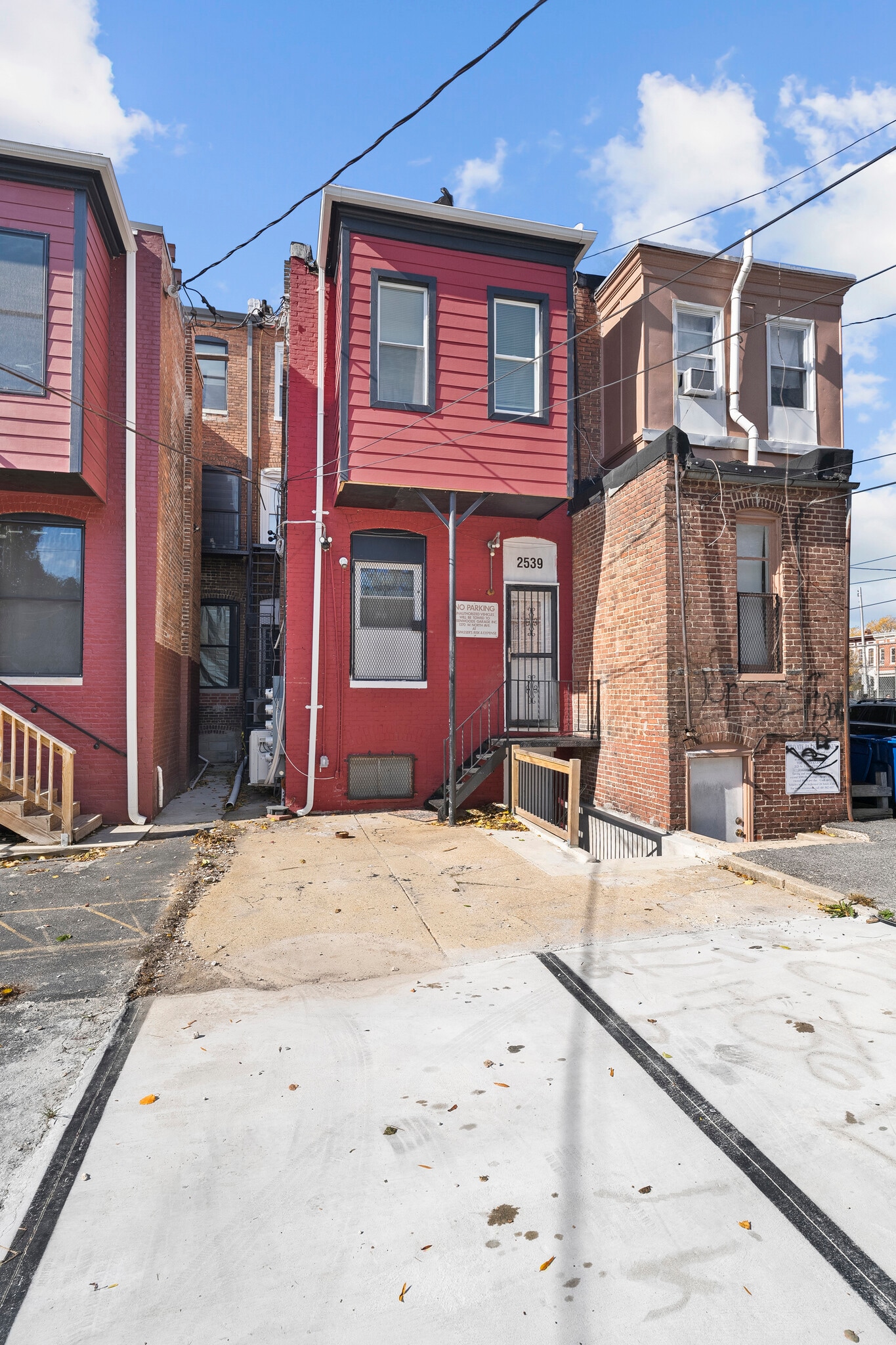 Building Photo - 2539 Saint Paul St