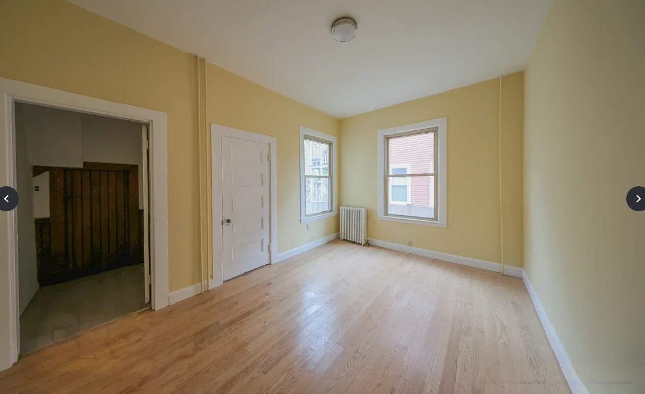 Building Photo - 22 Grand View Ave