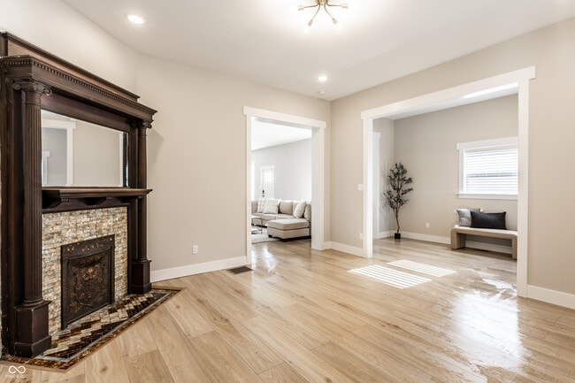 Building Photo - 1330 Marlowe Ave