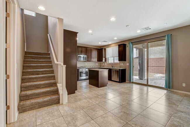 Building Photo - 1442 Brushback Ave