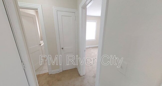 Building Photo - 8944 1st Ave