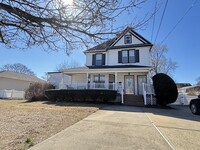 Building Photo - 97 Garfield Pl