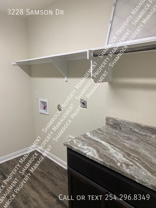 Building Photo - Park Meadows Subdivision