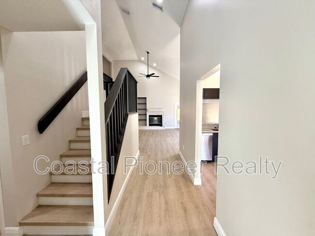 Building Photo - 8731 Huntfield St