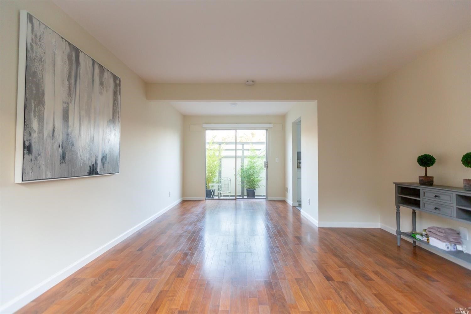 Beautiful floors in LR - 13B Oliva Dr