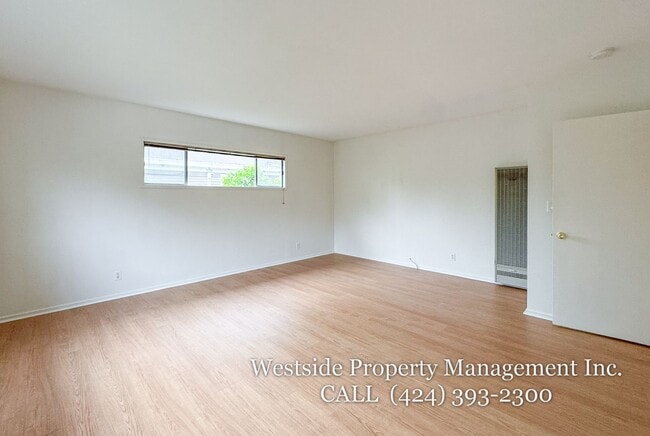 Building Photo - 4400 Vinton Ave